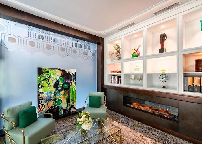 Mariposa Hotel Malaga
